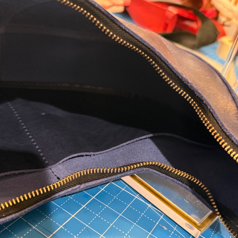 Portland Leather Goods Large Nora in Cowboy Blue - Picture 3 of 3